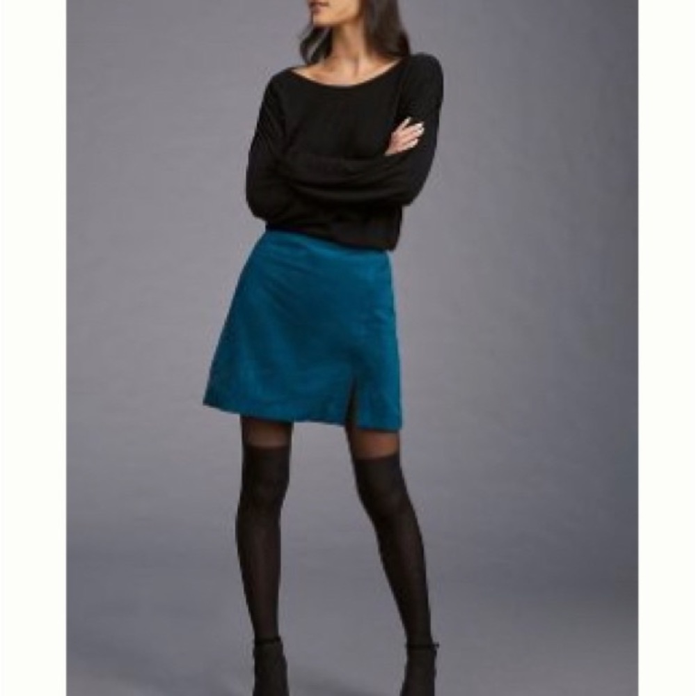 NWT Black Top from Anthropologie. Sz S